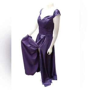 Witness of Love NWT Plum/Purple Maxi Sleeveless Corset Dress Size 14